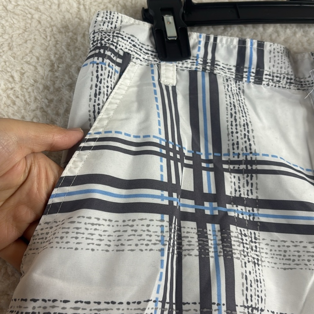 NWOT Blue Gear Mens White Blue Plaid Casual Cargo Shorts 6-Pockets Size 32 - Picture 6 of 16